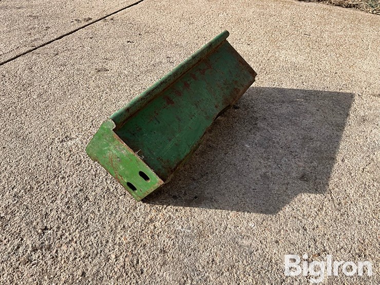 john-deere-tractor-front-weight-bracket-image-6