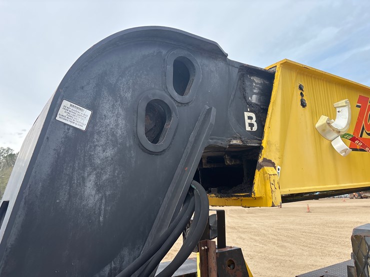 #2566-•-carelift-z82u032-44-forklift-|-for-parts/repairs-image-7