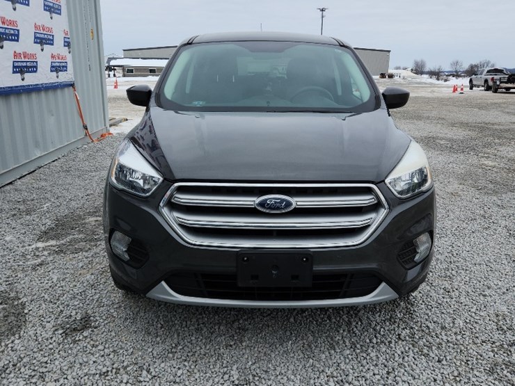 2017-ford-escape-image-4