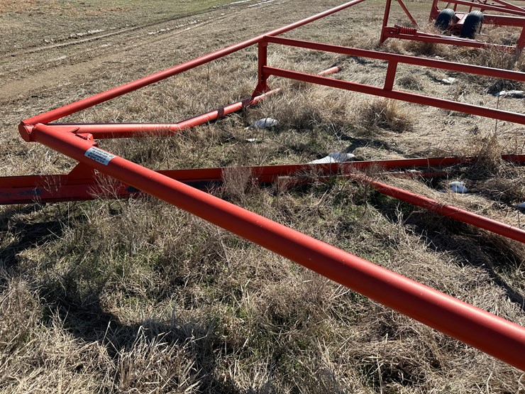 fair-oaks-18x52-image-17