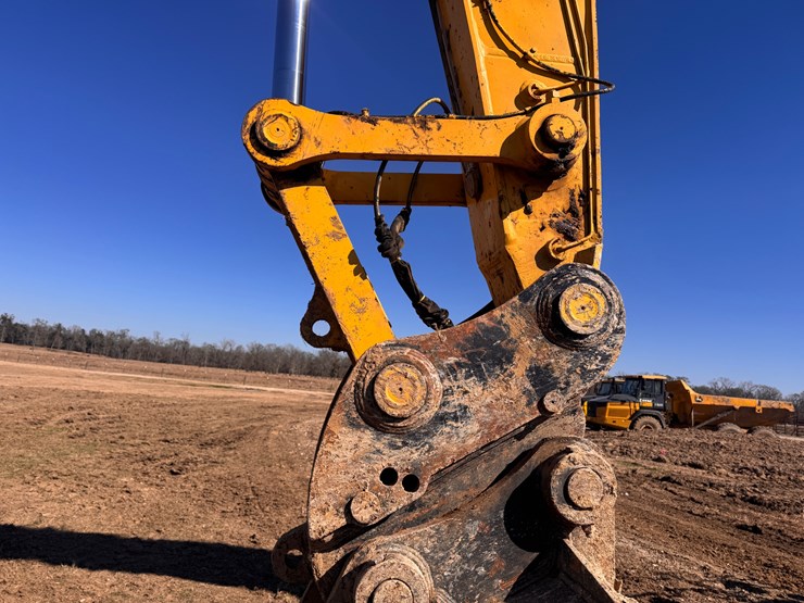 2023-komatsu-pc360-lci-11-image-7