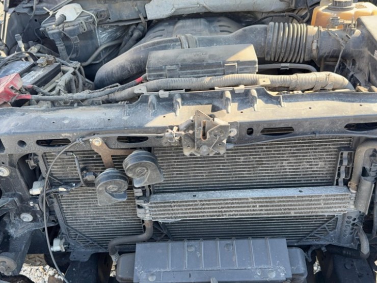 2013-ford-f150-image-24