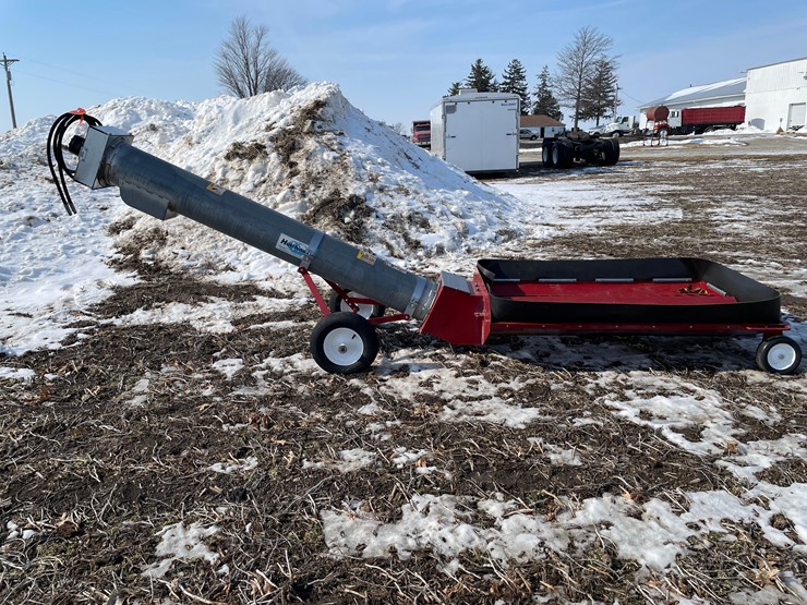 mayrath-10-roll-away-image-10