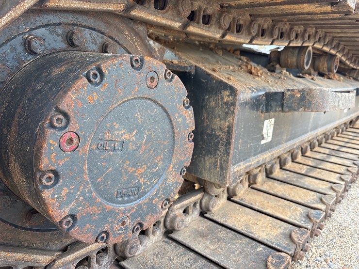 2022-komatsu-pc138us-lc-11-image-16