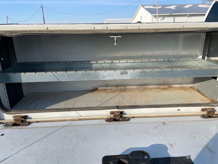 2006-chevrolet-2500-image-14