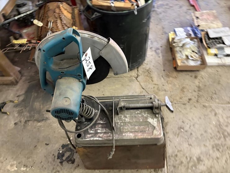 makita-cut-off-saw-image-4