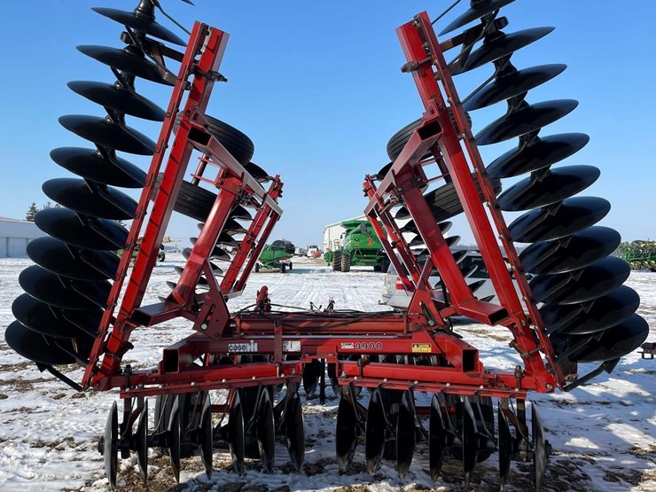 case-ih-3900-image-8