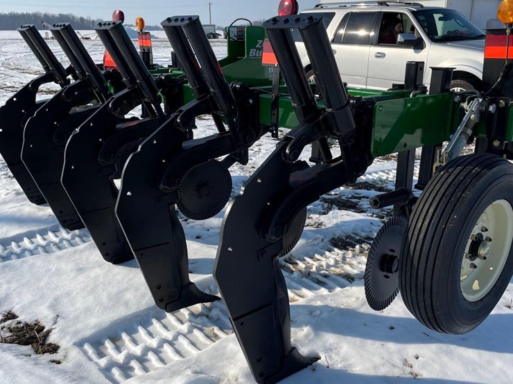 tag-#251-,-5-shank-um-132-zonebuilder-image-8