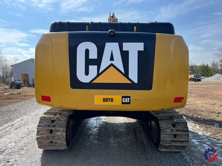 2018-caterpillar-326fl-image-47