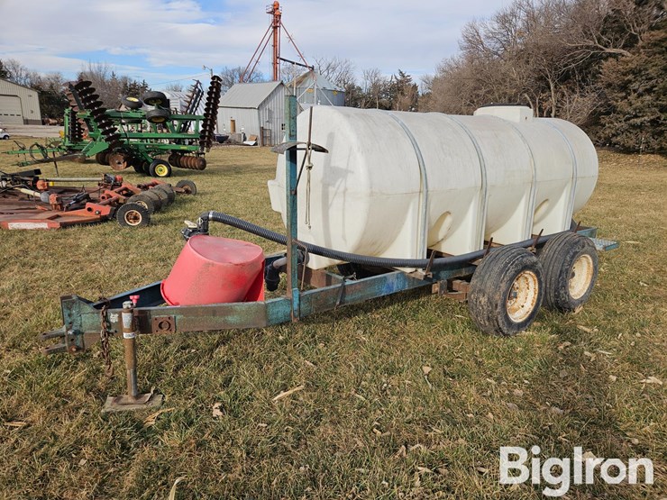 1000-gal-nurse-trailer-image-1