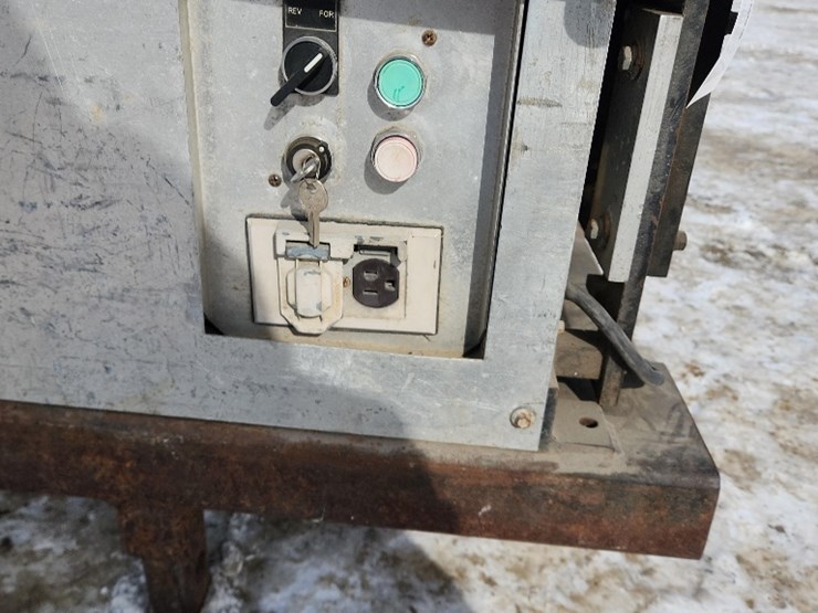 ntm-model-gm5,-sn#50230302-(electric-5"-gutter-machine)-image-3