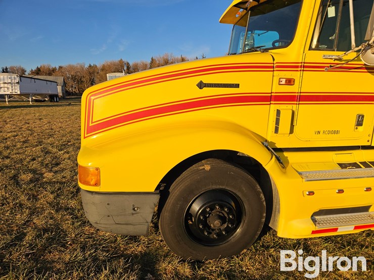 1994-international-9400-image-9