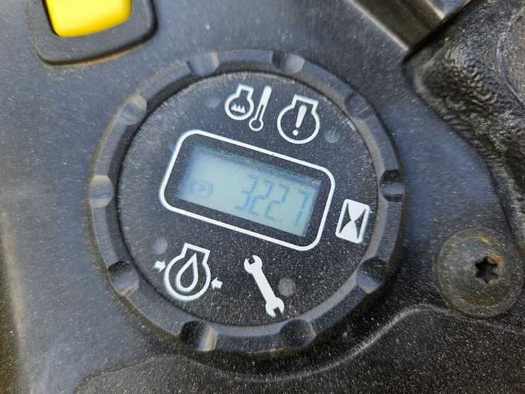 2021-john-deere-z960m-image-14