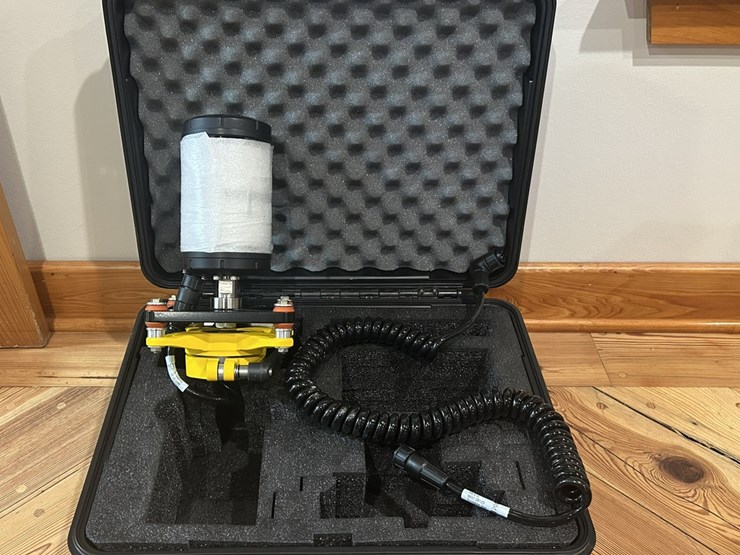 2024-komatsu-d39px-24-image-33