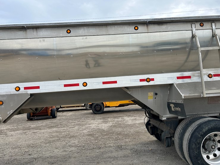 2015-travis-39-image-16