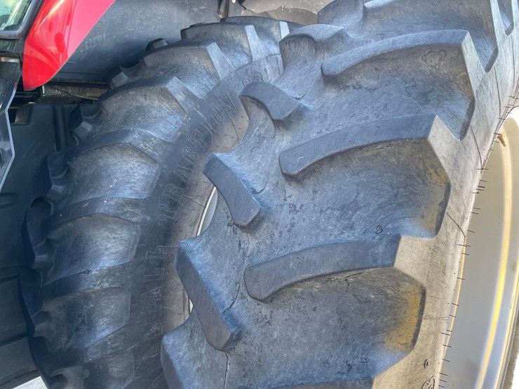 2013-case-ih-magnum-235-image-6