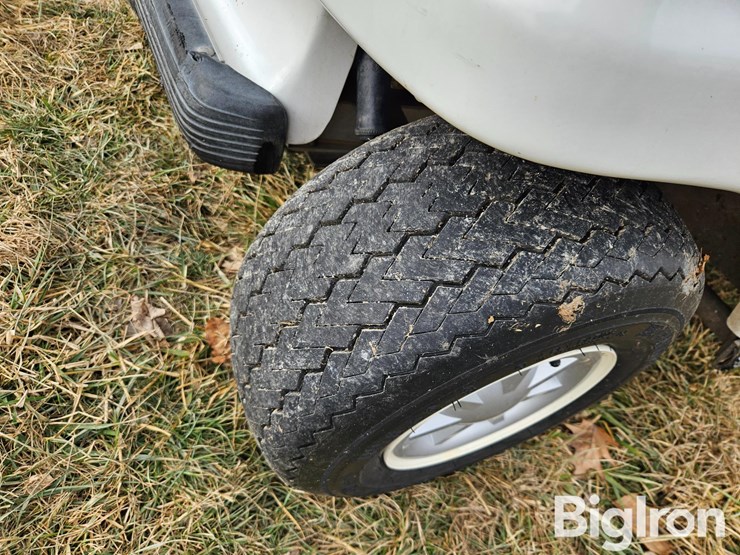 club-car-golf-cart-image-18