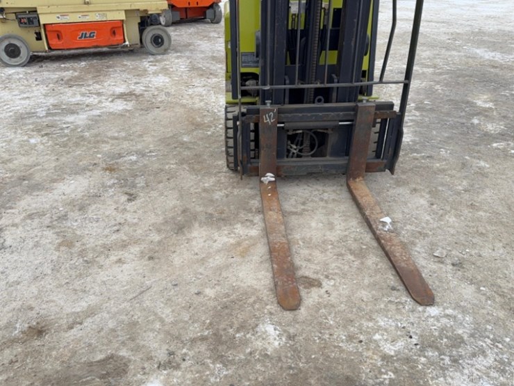 clark-tmx15-image-15