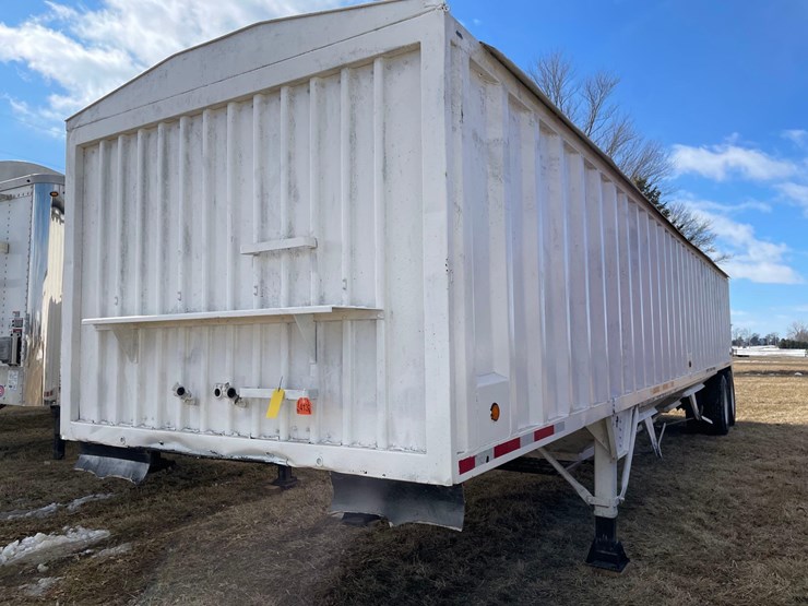 tag-#413,-1981-40'-chamberlin-hopper-bottom-steel-trailer-image-1