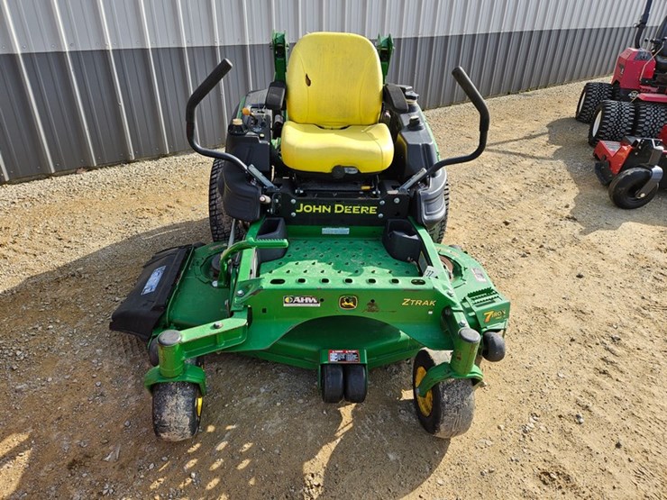 2015-john-deere-z930m-efi-image-8