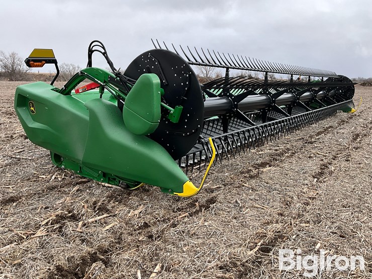 2022-john-deere-rd35f-image-3