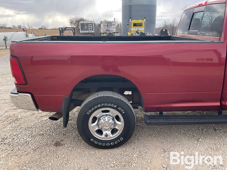 2012-ram-2500-hd-image-19