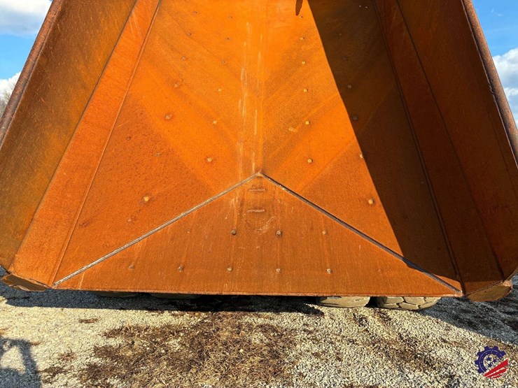 1992-caterpillar-773b-image-69