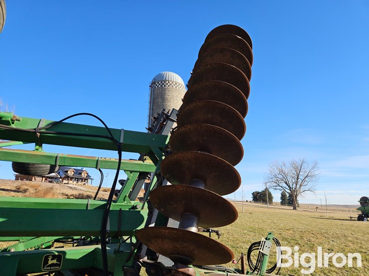 1998-john-deere-637-image-17