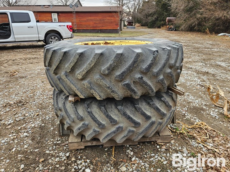 john-deere-4430-image-4