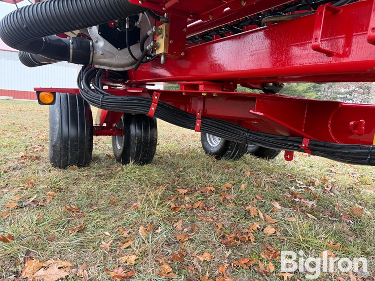 2013-case-ih-1245-image-12
