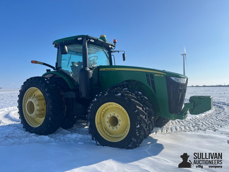2013-john-deere-8310r-image-3