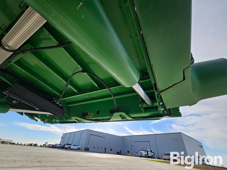 2013-john-deere-s670-image-18