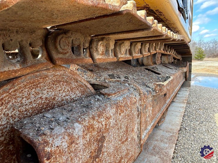 2017-caterpillar-318fl-image-51