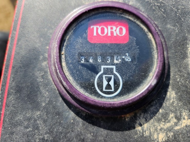 #142-•-toro-greens-master-greens-mower-image-16