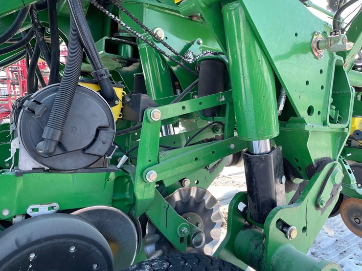 john-deere-1790-ccs-image-12