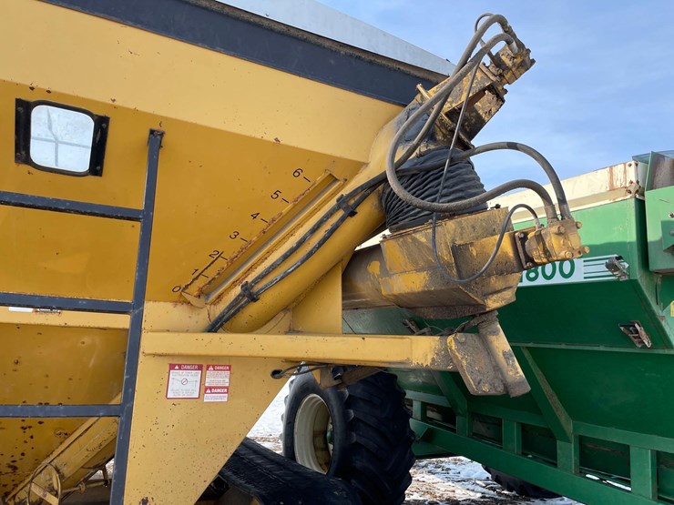 united-farm-tools-760-image-17