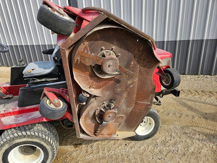 toro-groundsmaster-4000d-image-9
