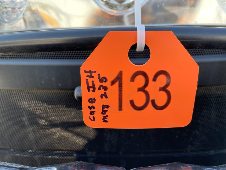 2013-case-ih-magnum-235-image-3