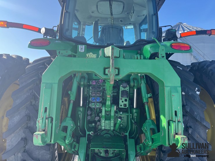 2013-john-deere-8310r-image-17