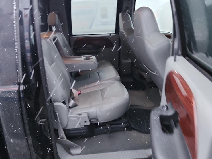 2006-ford-350-image-10