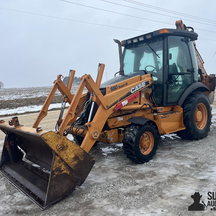 2005 CASE 580