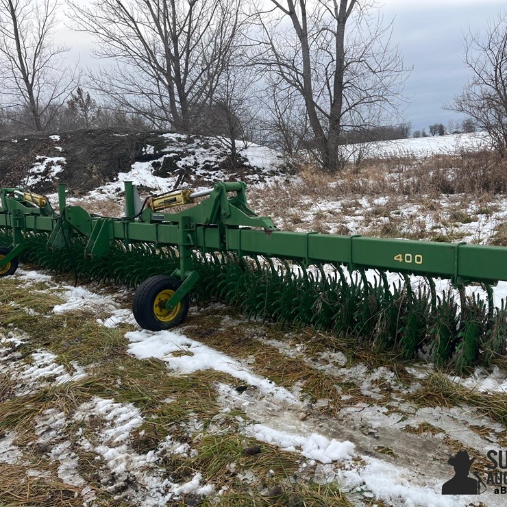 400 JOHN DEERE 400