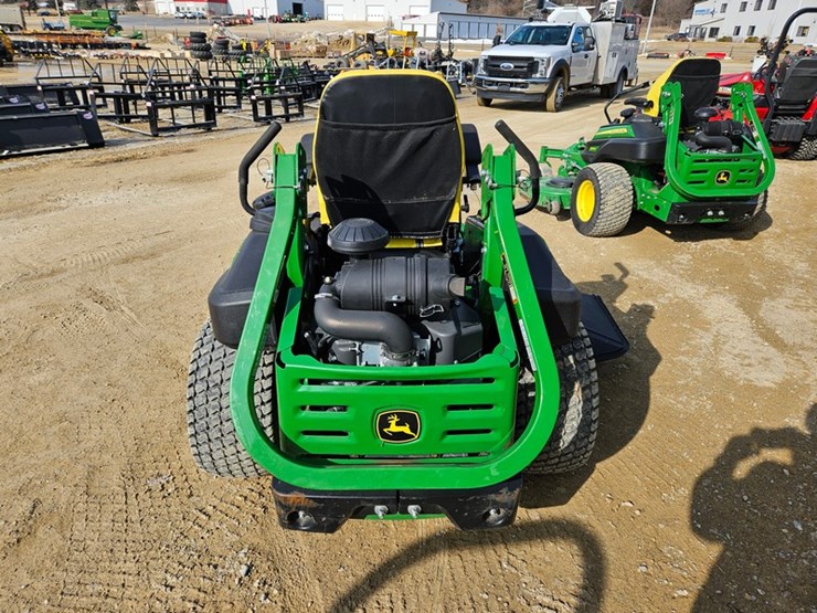 2021-john-deere-z960m-image-4