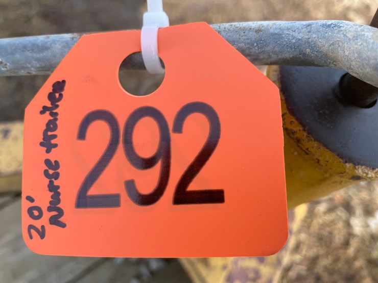 tag-#292,-20'-nurse-trailer-image-2