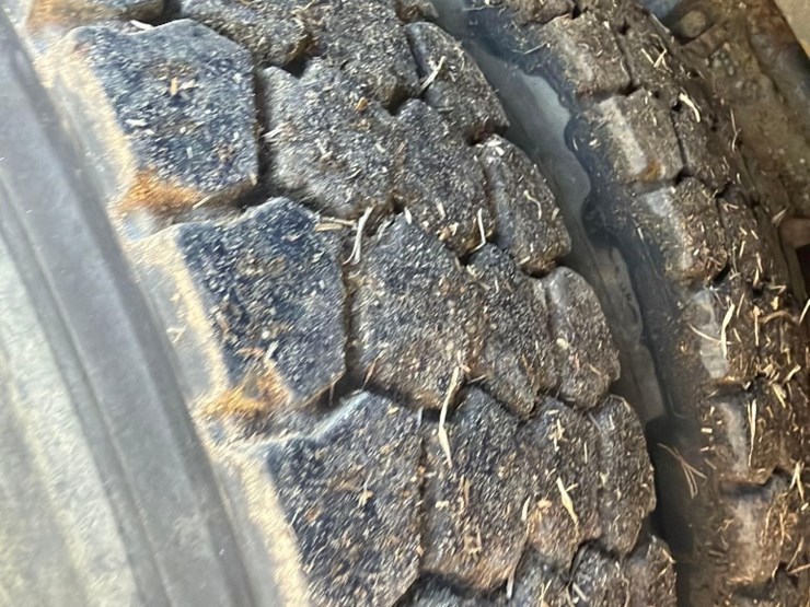 2003-international-durastar-4300-image-13