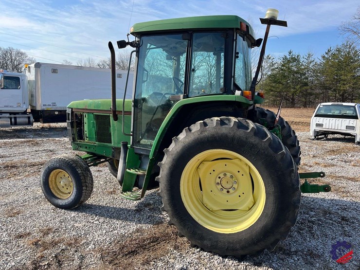 john-deere-6405-image-2