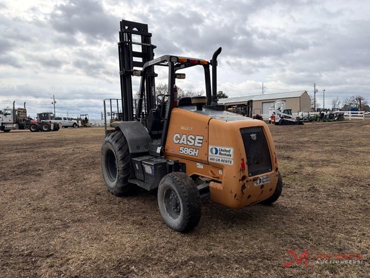 2021-case-586h-image-5