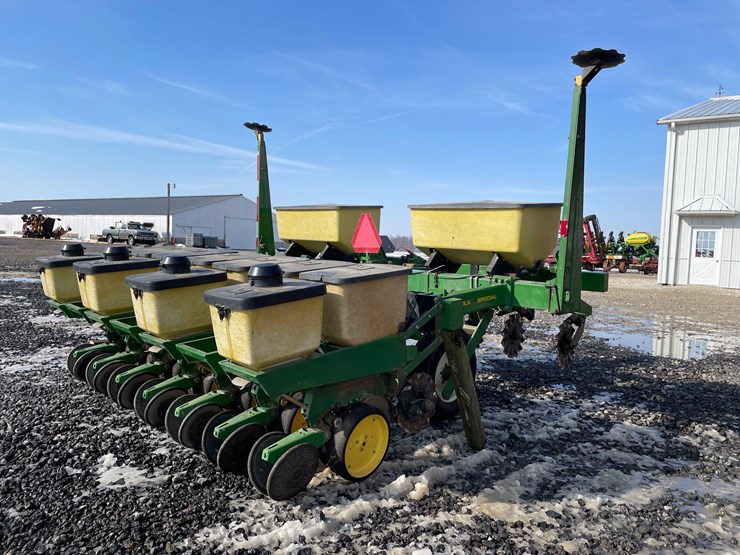 john-deere-7000-image-13