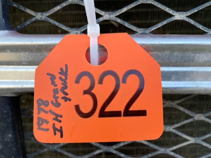 tag-#322,-1978-ih-grain-truck-image-2