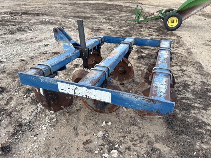 blu-jet-track-closer-image-6